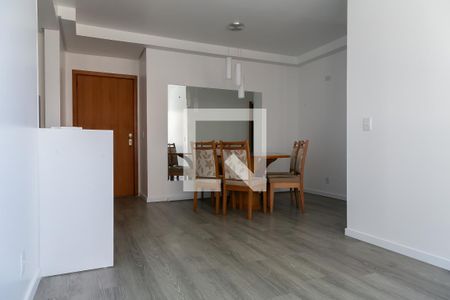 Sala de apartamento para alugar com 3 quartos, 72m² em Medianeira, Porto Alegre