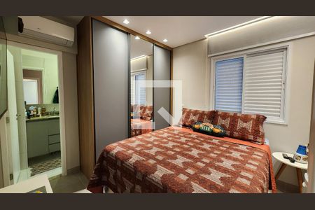 Quarto Suíte de apartamento para alugar com 2 quartos, 62m² em Gonzaga, Santos