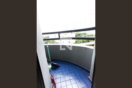 Studio - sacada de kitnet/studio para alugar com 1 quarto, 35m² em Vila Suzana, São Paulo