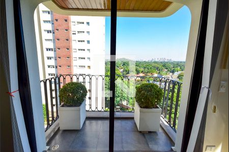 Sala de apartamento à venda com 3 quartos, 199m² em Pinheiros, São Paulo
