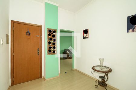 Hall de entrada de apartamento à venda com 3 quartos, 105m² em São Geraldo, Porto Alegre