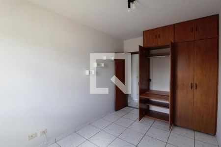 Quarto 2 de apartamento para alugar com 2 quartos, 56m² em Santa Mônica, Uberlândia
