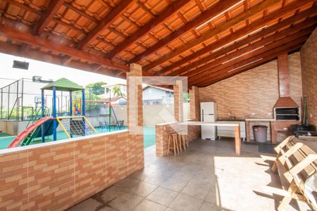 Apartamento à venda com 65m², 2 quartos e 1 vaga Apartamento à venda com 65m², 2 quartos e 1 vagaÁrea comum - Churrasqueira