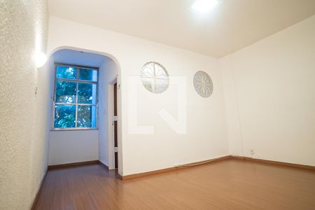 Sala de apartamento para alugar com 2 quartos, 67m² em Botafogo, Rio de Janeiro