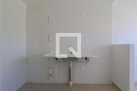 Sala/Cozinha de apartamento para alugar com 1 quarto, 26m² em Jardim Itacolomi, São Paulo