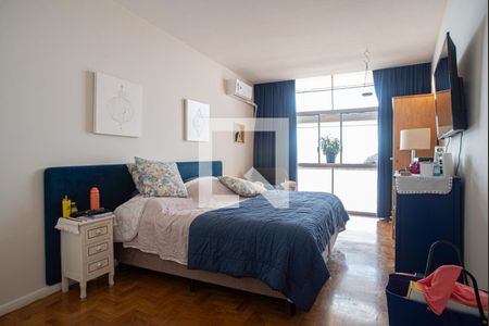 Apartamento à venda com 274m², 4 quartos e 1 vaga Apartamento à venda com 274m², 4 quartos e 1 vagaQuarto 2