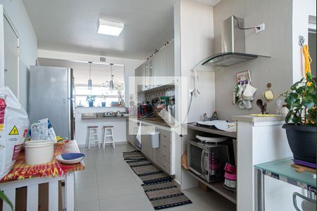 Apartamento à venda com 274m², 4 quartos e 1 vaga Apartamento à venda com 274m², 4 quartos e 1 vagaCozinha