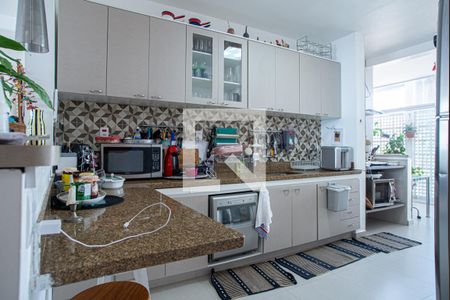 Apartamento à venda com 274m², 4 quartos e 1 vaga Apartamento à venda com 274m², 4 quartos e 1 vagaCozinha