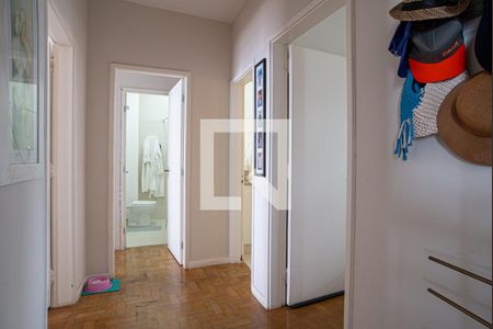 Apartamento à venda com 274m², 4 quartos e 1 vaga Apartamento à venda com 274m², 4 quartos e 1 vagaCorredor dos Quartos