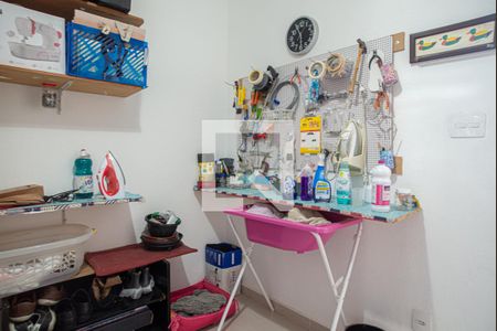 Apartamento à venda com 274m², 4 quartos e 1 vaga Apartamento à venda com 274m², 4 quartos e 1 vagaQuarto de Serviço