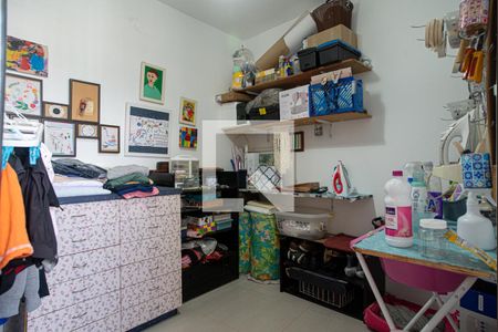 Apartamento à venda com 274m², 4 quartos e 1 vaga Apartamento à venda com 274m², 4 quartos e 1 vagaQuarto de Serviço