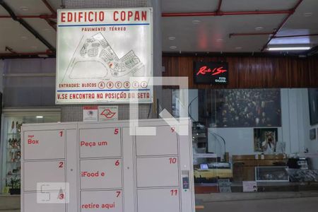 Apartamento à venda com 274m², 4 quartos e 1 vaga Apartamento à venda com 274m², 4 quartos e 1 vagaÁrea comum - Hall Social