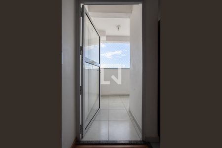 Varanda da Sala de apartamento à venda com 2 quartos, 45m² em Venda Nova, Belo Horizonte