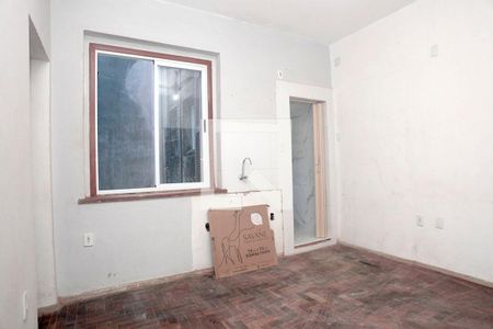 Sala + Cozinha de apartamento à venda com 1 quarto, 32m² em Floresta, Porto Alegre