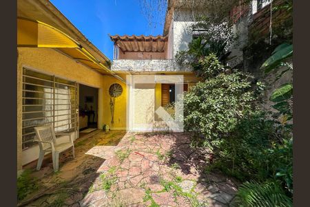 Varanda de casa à venda com 4 quartos, 300m² em Brooklin, São Paulo