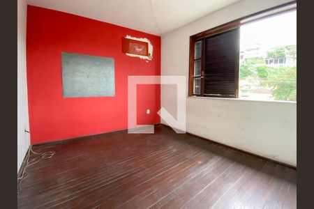 Quarto 2 de casa à venda com 4 quartos, 96m² em Pe Pequeno, Niterói