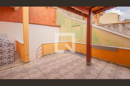 Casa à venda com 171m², 3 quartos e 1 vaga Casa à venda com 171m², 3 quartos e 1 vagaQuintal