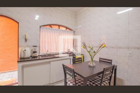 Casa à venda com 171m², 3 quartos e 1 vaga Casa à venda com 171m², 3 quartos e 1 vagaCozinha Casa 1