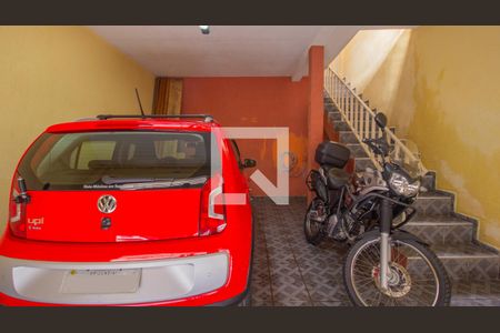 Casa à venda com 171m², 3 quartos e 1 vaga Casa à venda com 171m², 3 quartos e 1 vagaGaragem