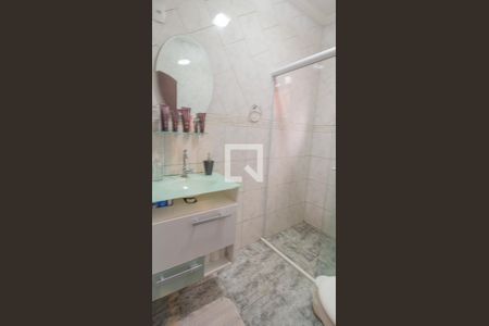 Casa à venda com 171m², 3 quartos e 1 vaga Casa à venda com 171m², 3 quartos e 1 vagaBanheiro 1 Casa 1