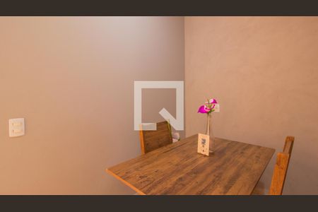 Casa à venda com 171m², 3 quartos e 1 vaga Casa à venda com 171m², 3 quartos e 1 vagaSala Casa 2