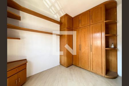 Suite 1 de casa à venda com 3 quartos, 180m² em Parque Imperial, São Paulo