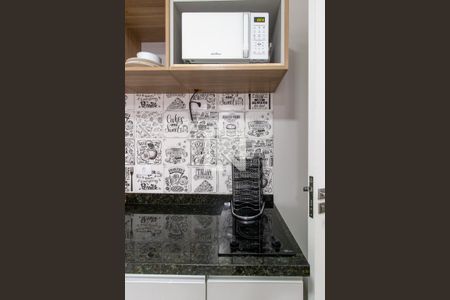 Detalhe da cozinha de kitnet/studio para alugar com 1 quarto, 20m² em Vista Alegre, Curitiba