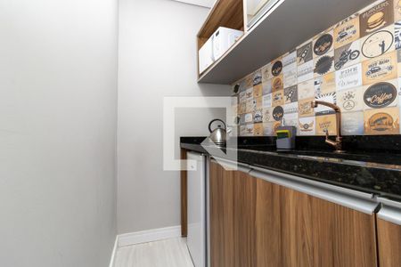 Cozinha - Armários de kitnet/studio para alugar com 1 quarto, 20m² em Vista Alegre, Curitiba