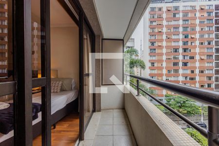 Varanda de kitnet/studio à venda com 1 quarto, 33m² em Paraíso, São Paulo