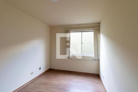 Quarto 2 de apartamento para alugar com 2 quartos, 94m² em Cristo Rei, Curitiba