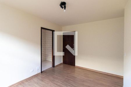 Sala de apartamento para alugar com 2 quartos, 94m² em Cristo Rei, Curitiba