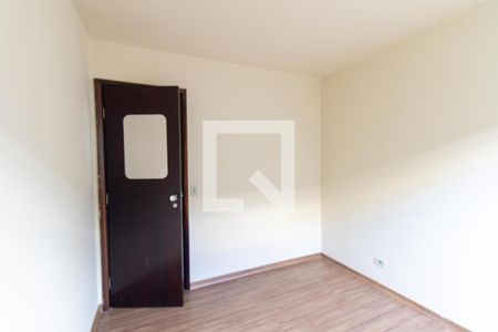 Quarto 1 de apartamento para alugar com 2 quartos, 94m² em Cristo Rei, Curitiba