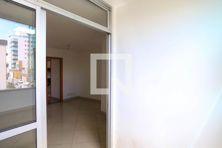 Varanda de apartamento à venda com 3 quartos, 150m² em Ipiranga, Belo Horizonte