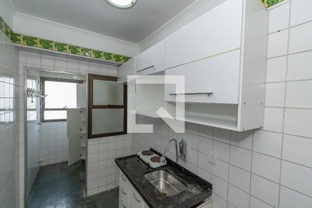 Cozinha  de apartamento à venda com 1 quarto, 30m² em Centro, Campinas