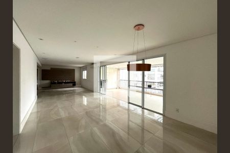 Apartamento à venda com 199m², 3 quartos e 4 vagasSala