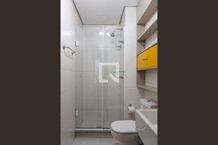 Banheiro da Suíte de kitnet/studio para alugar com 1 quarto, 28m² em Praia de Belas, Porto Alegre