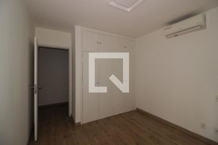 Quarto 1 de apartamento à venda com 2 quartos, 91m² em Jardim Paulista, São Paulo