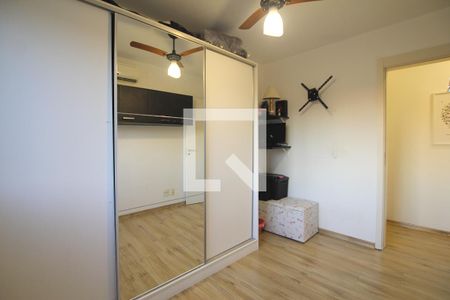 Quarto 1 de apartamento para alugar com 3 quartos, 84m² em Vila Ipiranga, Porto Alegre