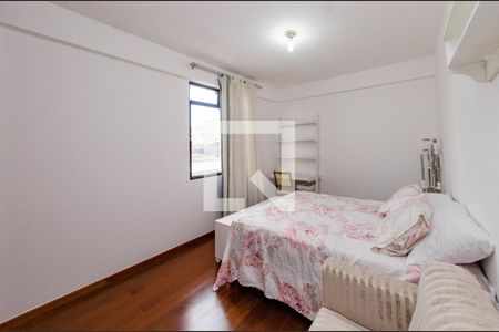 Quarto 1 de apartamento para alugar com 3 quartos, 118m² em Alto dos Pinheiros, Belo Horizonte