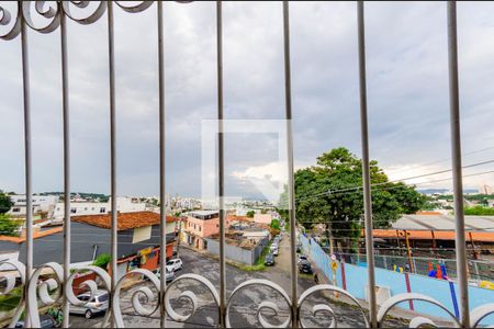 Vista de apartamento para alugar com 3 quartos, 118m² em Alto dos Pinheiros, Belo Horizonte