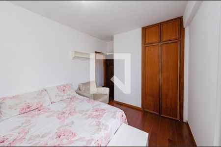 Quarto 1 de apartamento para alugar com 3 quartos, 118m² em Alto dos Pinheiros, Belo Horizonte