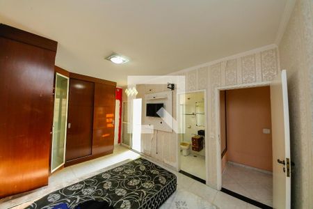 Suíte de casa para alugar com 3 quartos, 400m² em Vila Antonieta, São Paulo