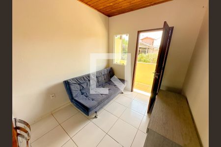 Sala de TV de apartamento para alugar com 2 quartos, 49m² em São João do Rio Vermelho, Florianópolis