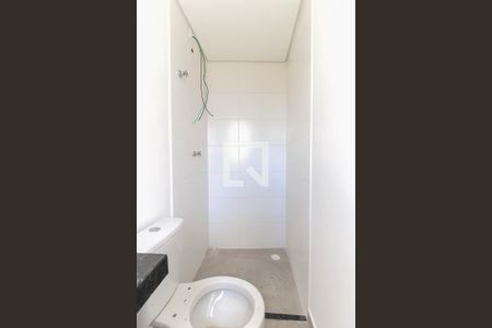 Banheiro de apartamento para alugar com 1 quarto, 30m² em Cidade Mãe do Céu, São Paulo