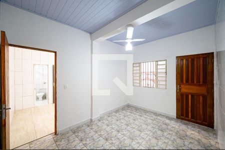 Quarto de casa para alugar com 1 quarto, 40m² em Jardim Oriental, São Paulo