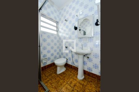 Banheiro de casa para alugar com 1 quarto, 60m² em Parque Renato Maia, Guarulhos