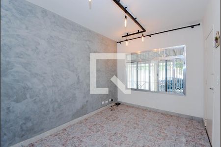 Sala de casa para alugar com 1 quarto, 60m² em Parque Renato Maia, Guarulhos