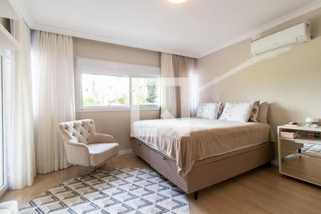 Quarto 1 suite de casa para alugar com 3 quartos, 240m² em Mossunguê, Curitiba