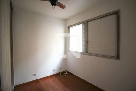 Quarto 2 de apartamento para alugar com 2 quartos, 72m² em Vila Olímpia, São Paulo