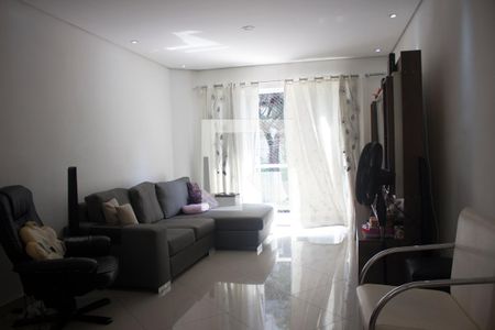 Sala de casa à venda com 3 quartos, 220m² em Jardim Monte Kemel, São Paulo